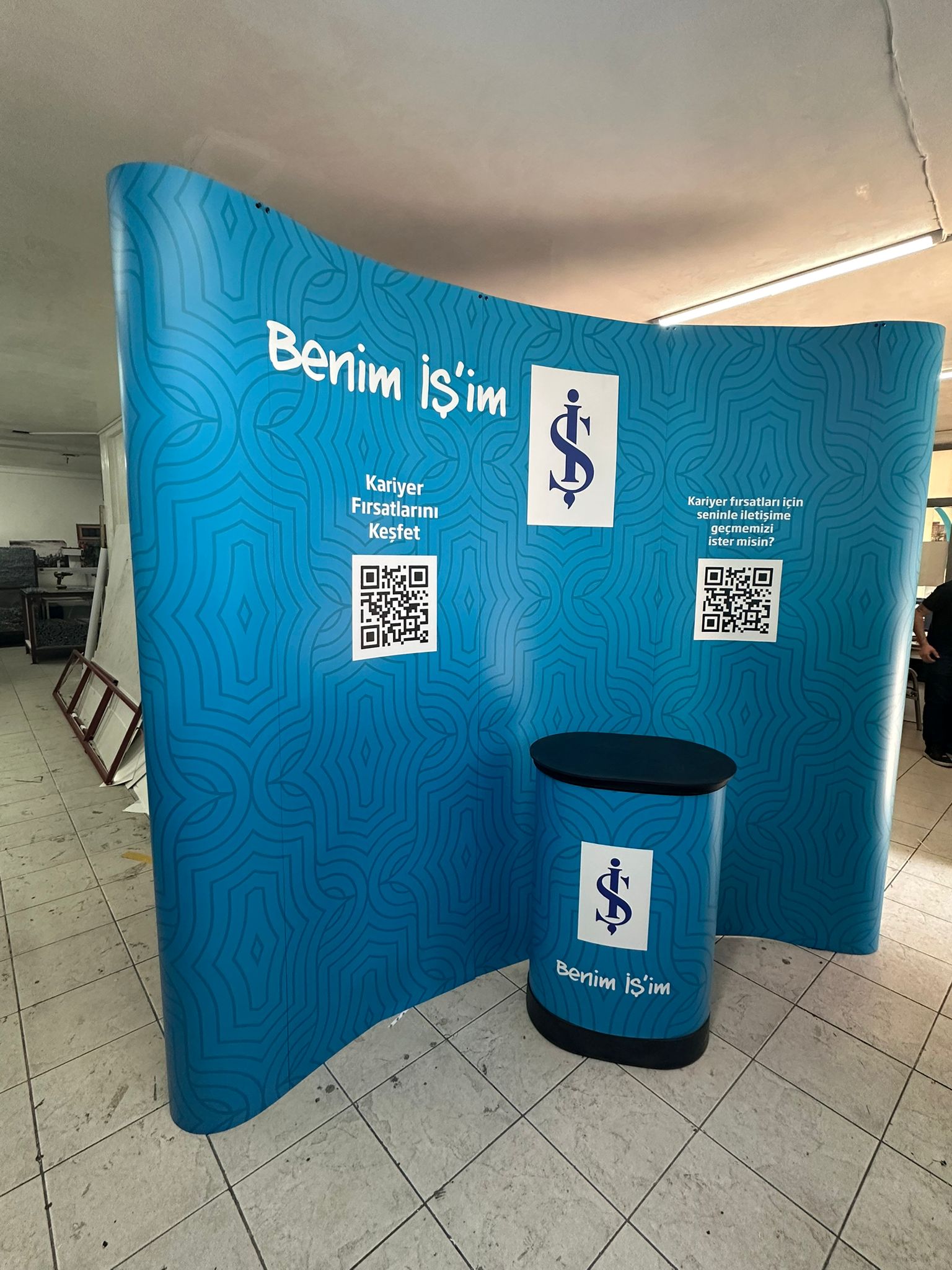 Örümcek Stand Oval 3 Panel 3×3